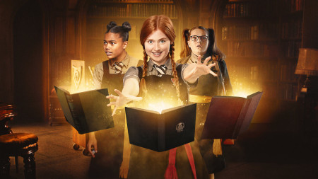 Phù thủy xui xẻo (Phần 4) - The Worst Witch (Season 4)